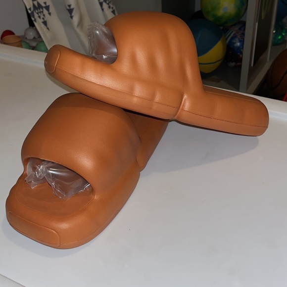 EVA Foam Cloud Puffed Slides size 9-10 Mens New Rust Orange - Picture 11 of 16